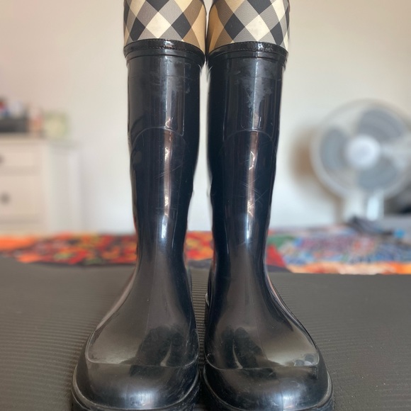 Burberry rain boots, Size 41 - Picture 1 of 14
